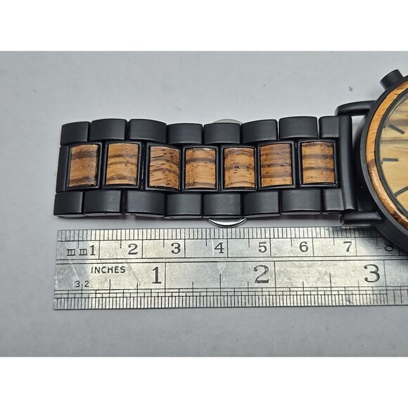 Danbury Mint The Craftsman Zebrawood Chrono Watch 44mm Quartz New Battery Date - Picture 11 of 12